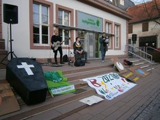Klimawandel_wurde__beerdigt.JPG
